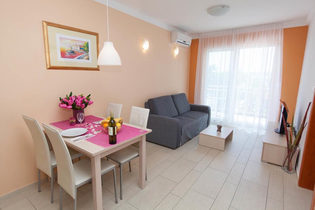 Apartment Ines *